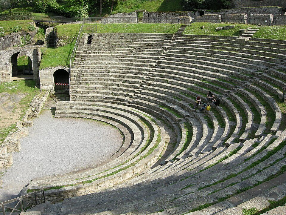 Fiesole, area archeologica, teatro 03