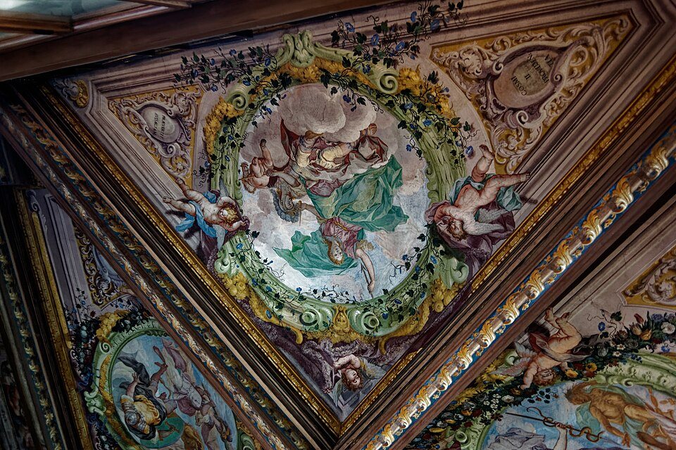 Firenze Florence Galleria degli Uffizi Vasari Corridor 1566 Decorated Ceiling