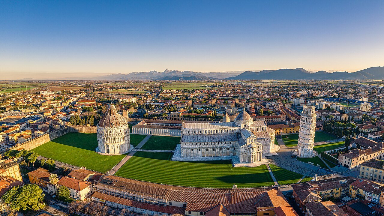 Piazza dei miracoli aerial panorama