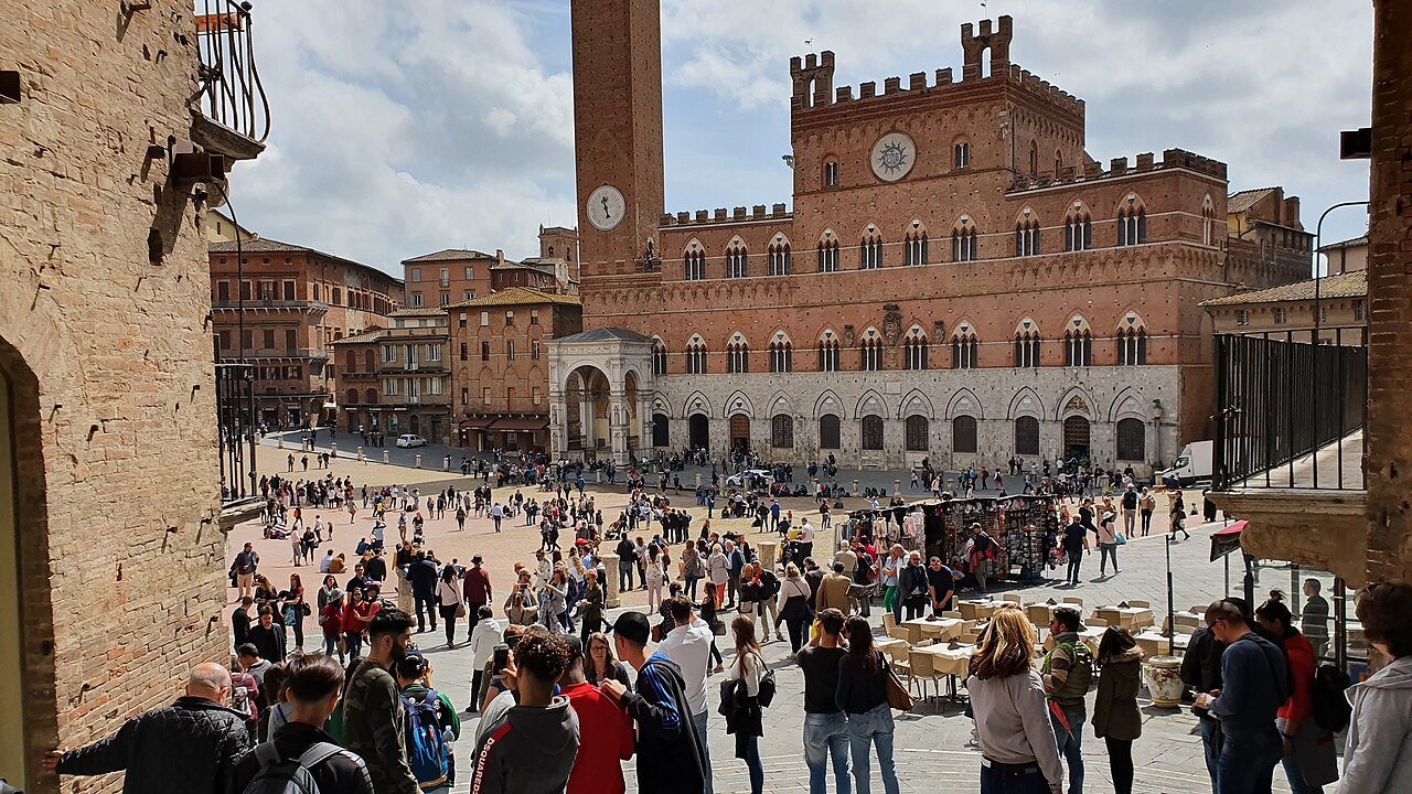 Palazzo Pubblico Piazza del Campo Siena